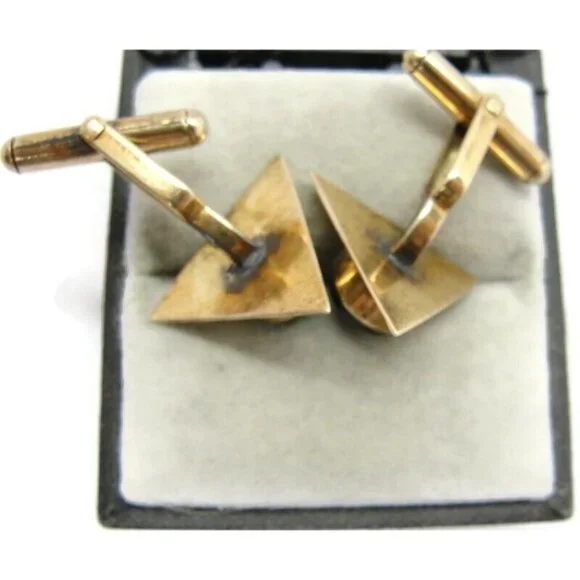 Vintage 10K Gold Black Star Sapphire Cufflinks Triangle Shape Beautiful